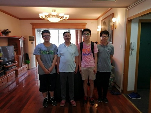 m1526883774299604.jpg 2.jpg